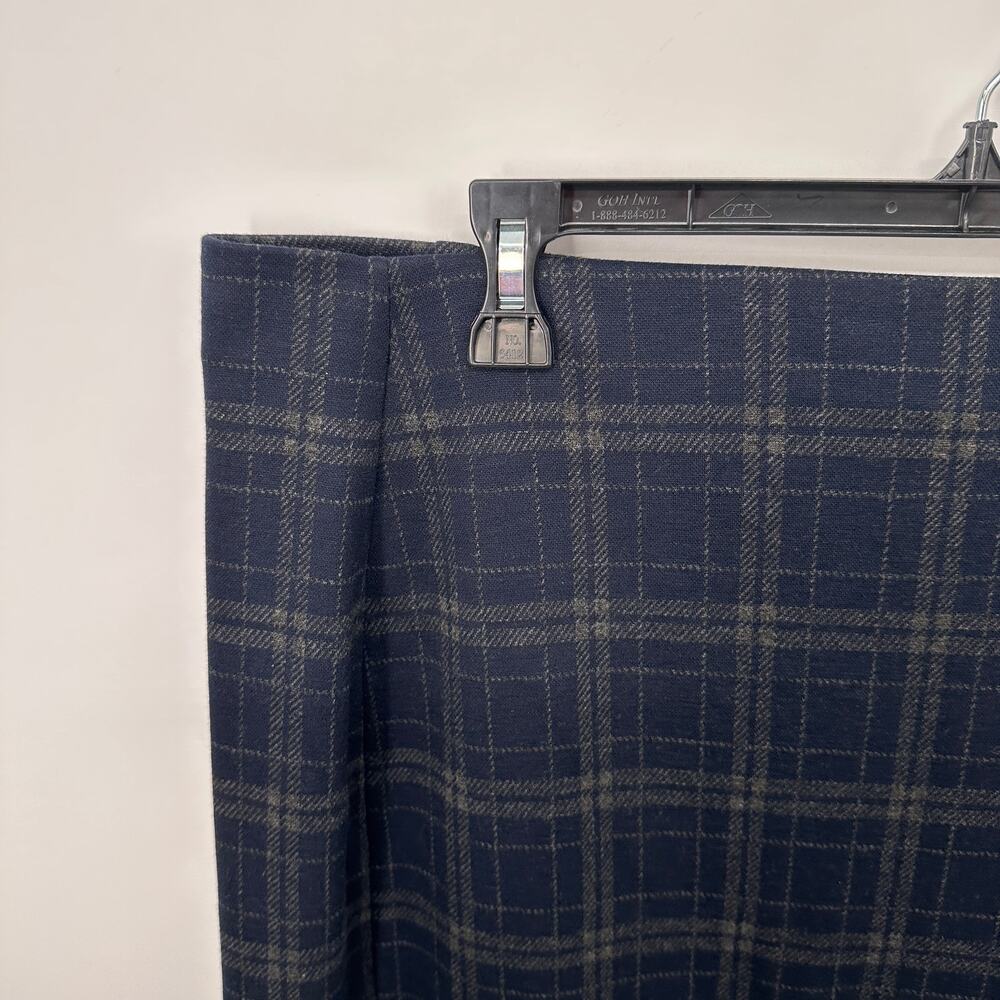 J. JILL Navy Plaid Midi Skirt with Button Detail // XL - Picture 4 of 10